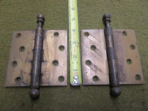 Old hinges cannon ball - -,